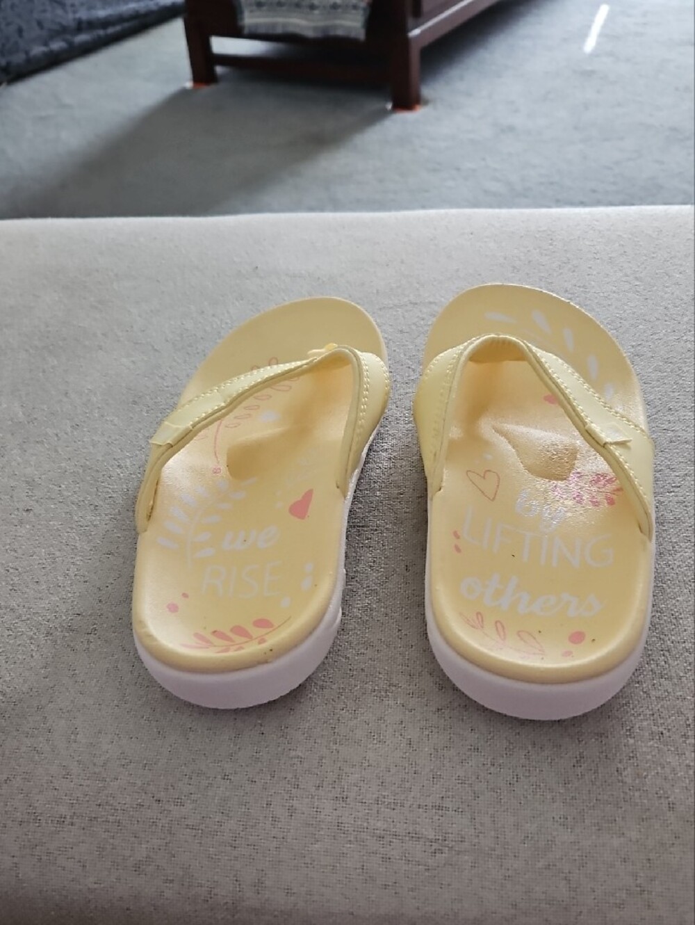 Ladies Yellow Flip Sandals - Comfortable Everyday Slip-Ons - Picture 2 of 4